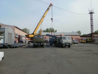 Эти трубы ждут на рабочем месте